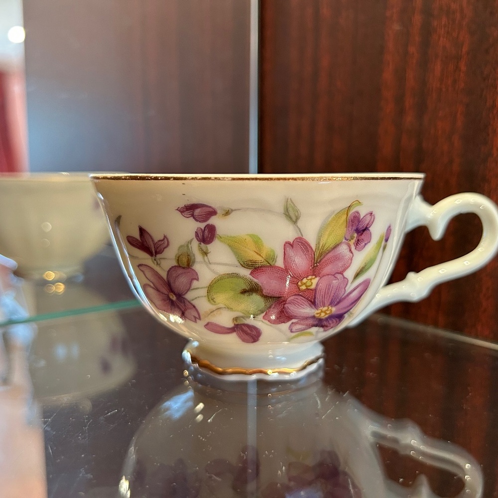 Vintage Footed Purple Violet Royal Sealy China Japan Teacup Retro Teatime